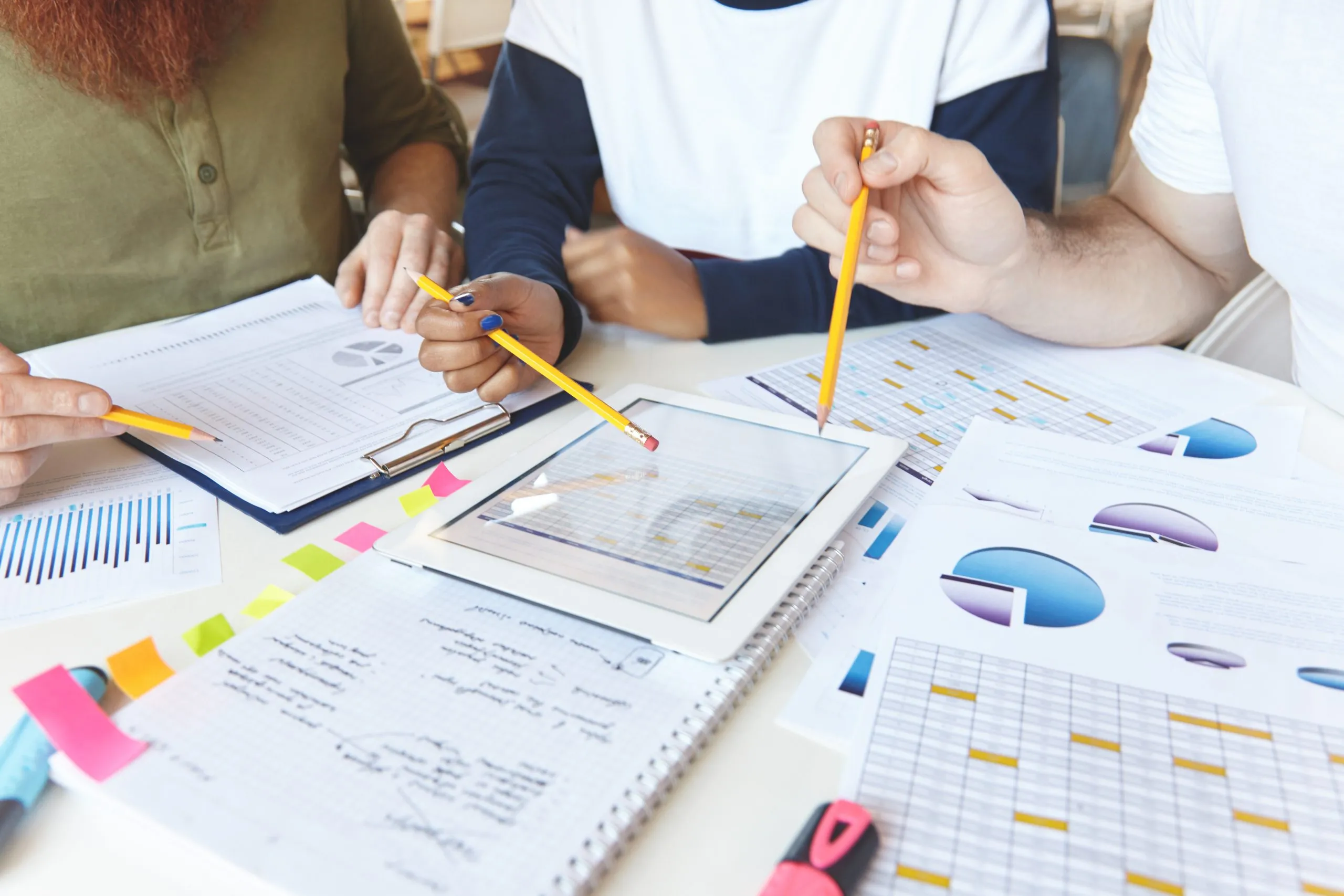 Plan and conduct research is first step to register online business